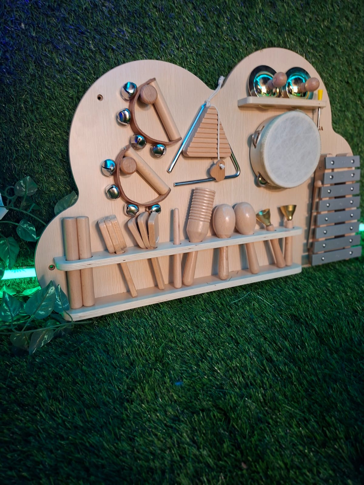 Musical exploration board
